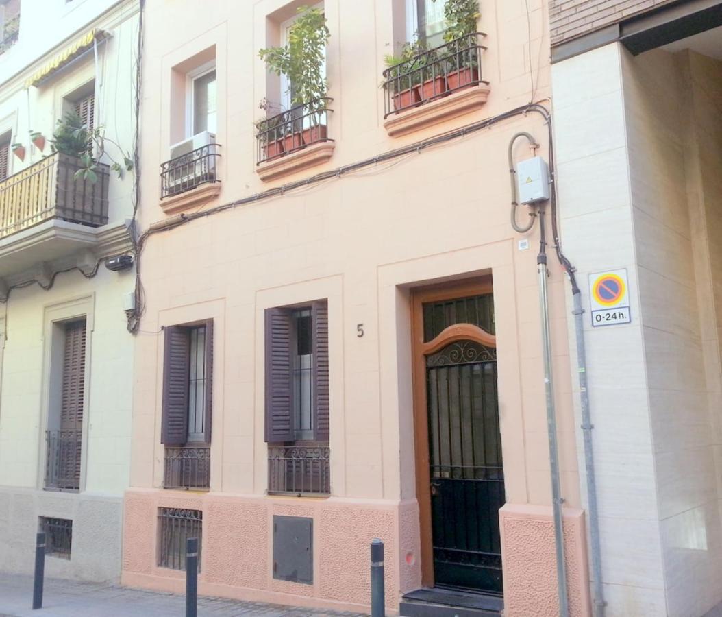 New! Apartment In Sarria Near Metro Барселона Экстерьер фото