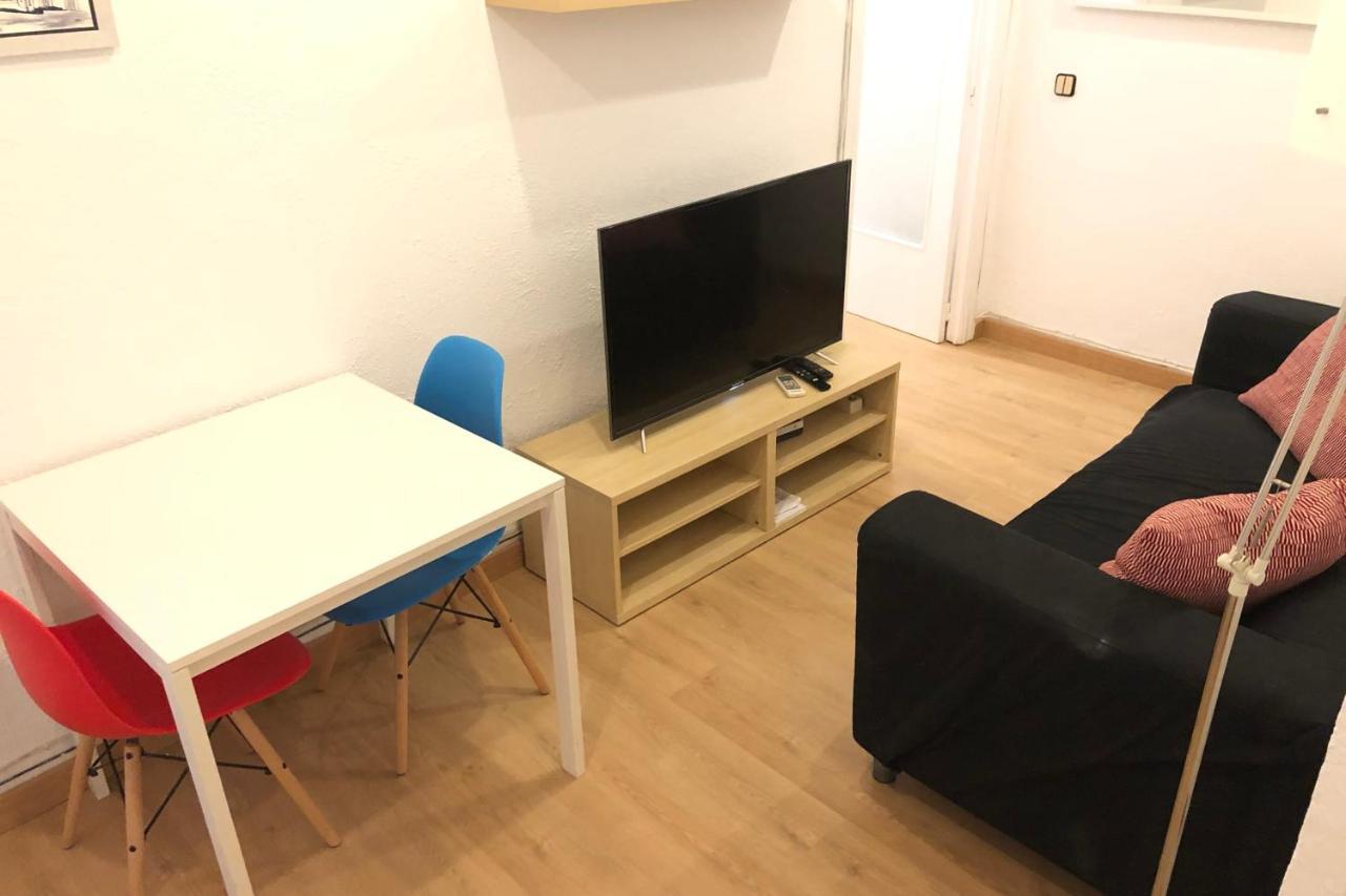 New! Apartment In Sarria Near Metro Барселона Экстерьер фото