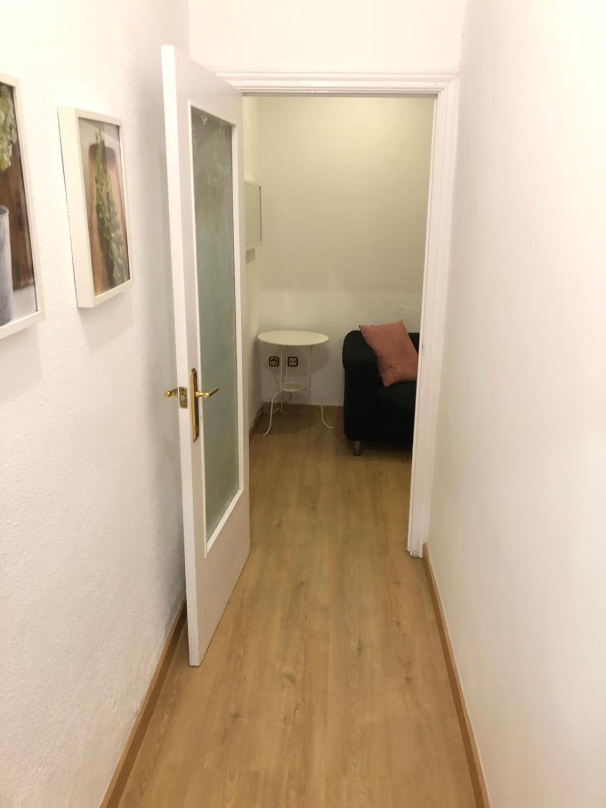 New! Apartment In Sarria Near Metro Барселона Экстерьер фото