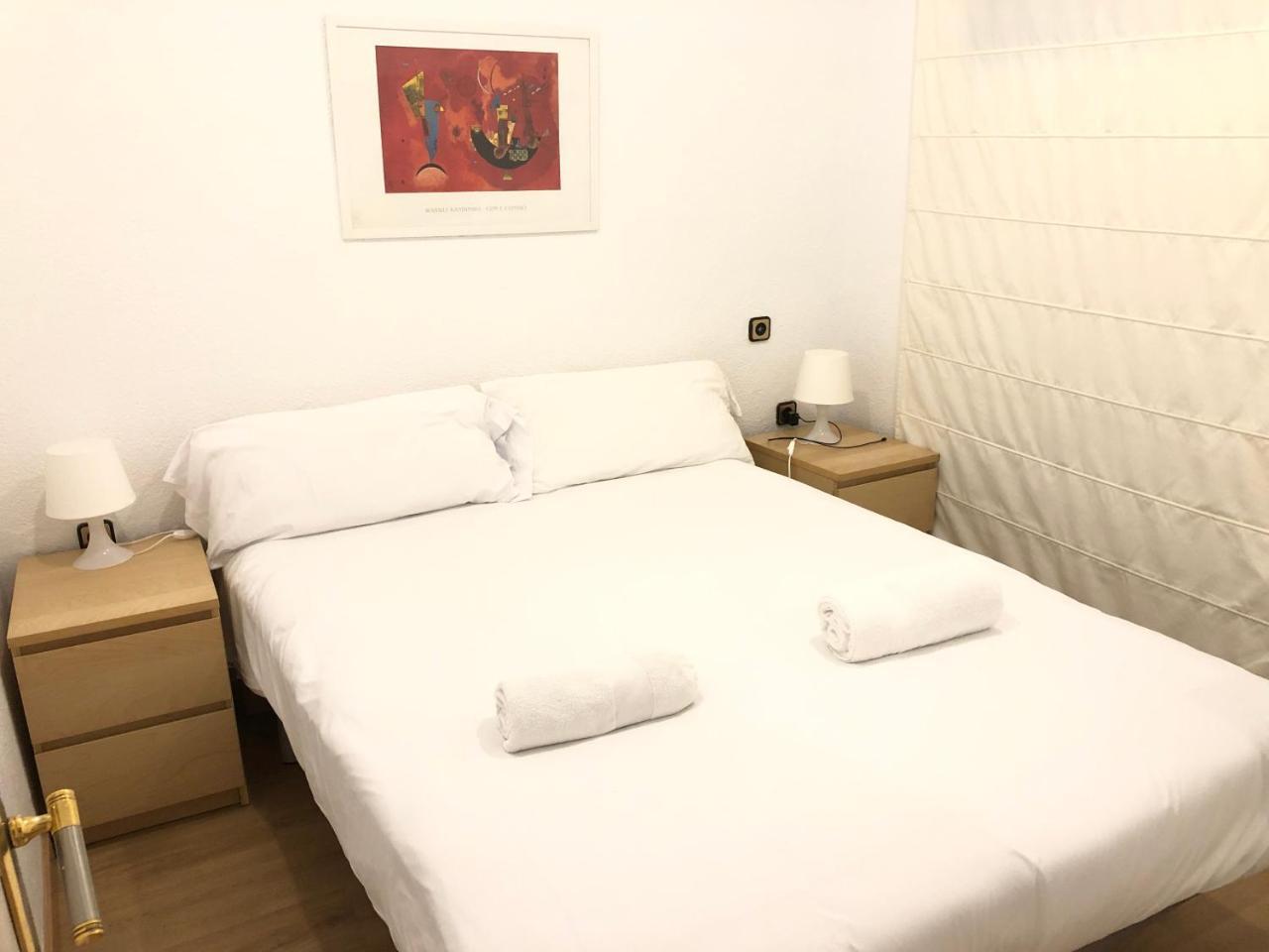 New! Apartment In Sarria Near Metro Барселона Экстерьер фото